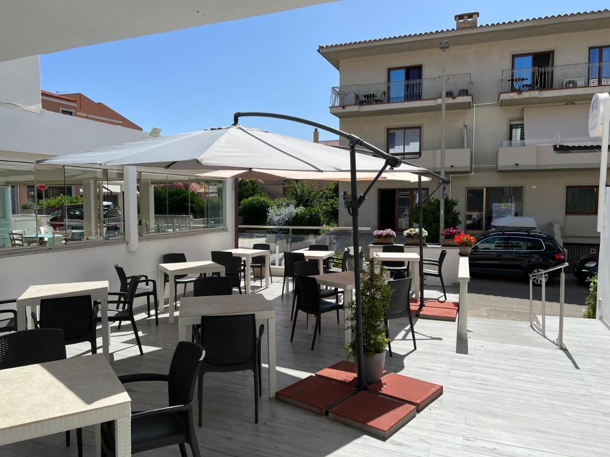 Hotel Sandalion Santa Teresa Gallura Exterior photo